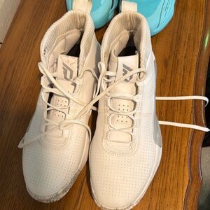 Adidas Dame 5 size 13